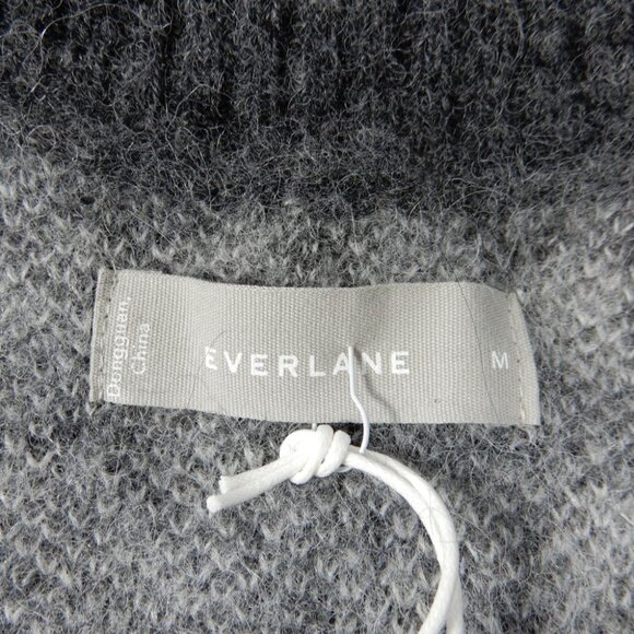Everlane The Alpaca Crewneck Sweater Size M Heather Grey Buffalo Check NEW - Picture 2 of 8